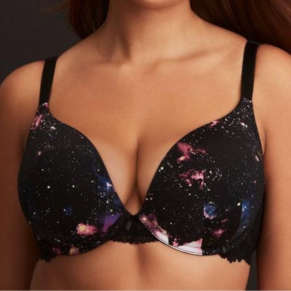 Torrid Galaxy Print Push-up Bra, 40D, EUC